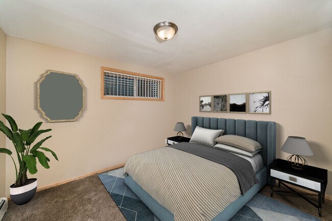 Photo - Colonial Village Apartments