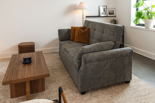 Photo - 758 N Broadway Unit SI ID1379068P