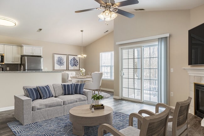 Photo - Oakmonte Apartment Homes