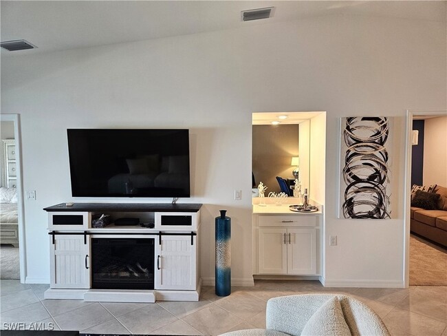 Photo - 5427 Double Eagle Cir Unit 2825