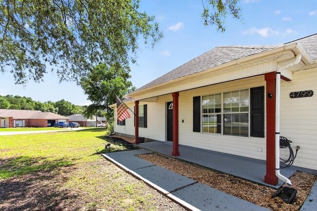 Photo - 4799 Coronado Cir