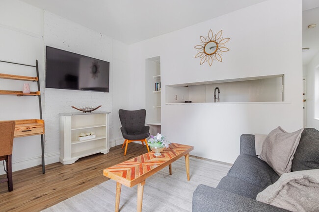 Photo - 177 Waverly Pl Unit FL3-ID1075286P