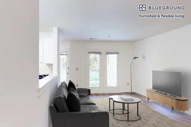 Building Photo - 10608 Kitty Pozer Dr Unit FL2-ID8600A