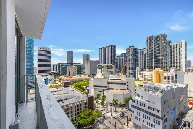 Photo - 227 NE 2nd St Unit ID1227562P