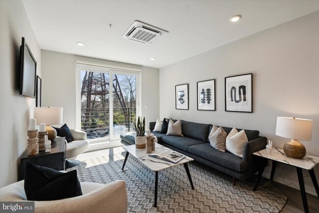 Photo - 3449 Scotts Ln Unit A202