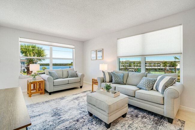 Building Photo - 4330 Falmouth Dr Unit SI ID1578356P