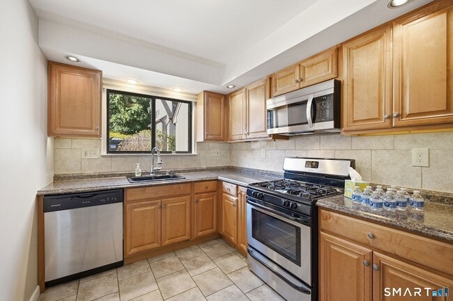 Photo - 67 Cambridge Ct