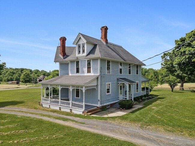 Building Photo - 302 Wallkill Rd
