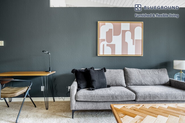 Photo - 6150 Canterbury Dr Unit SI FL3-ID328