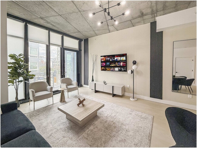 Building Photo - 1247 N 2nd St Unit ID1317867P