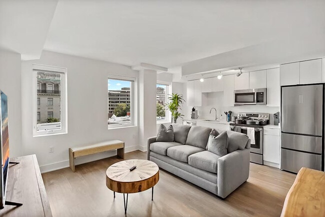 Photo - 2000 P St NW Unit ID1395477P