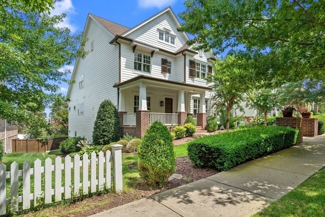 Photo - 444 Wild Elm St