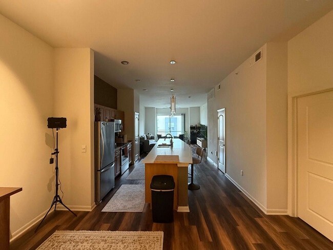 Photo - 11600 Century Oaks Terrace Unit SI FL2-ID1609009P
