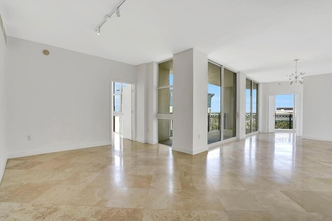 Photo - 550 Okeechobee Blvd Unit 1011