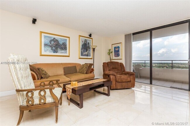 Photo - 2500 Parkview Dr Unit 1207