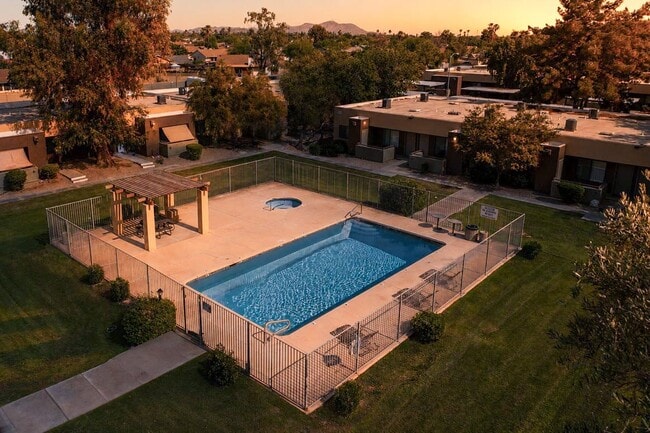 Photo - Union Hills Estates
