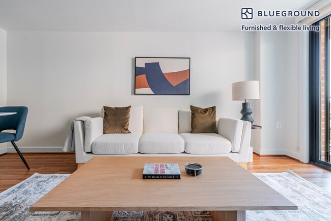 Photo - 2500 Clarendon Blvd Unit FL7-ID1168