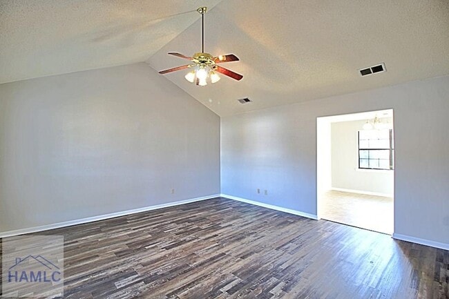 Photo - 942 Gulfstream Rd