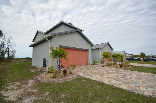 Photo - 8581 Agate St