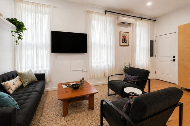 Photo - 1508 Pleasant St Unit SI ID1526937P