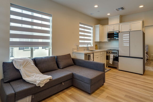 Photo - 3023 Neil Jerome Dr Unit SI FL2-ID1545980P