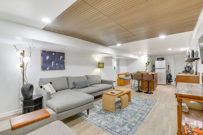 Photo - 4642 W Montana St Unit ID1306856P