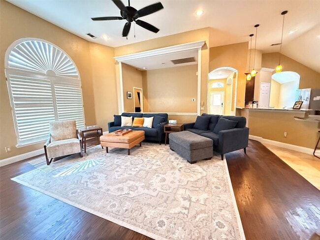 Photo - 4313 Creekstone Dr