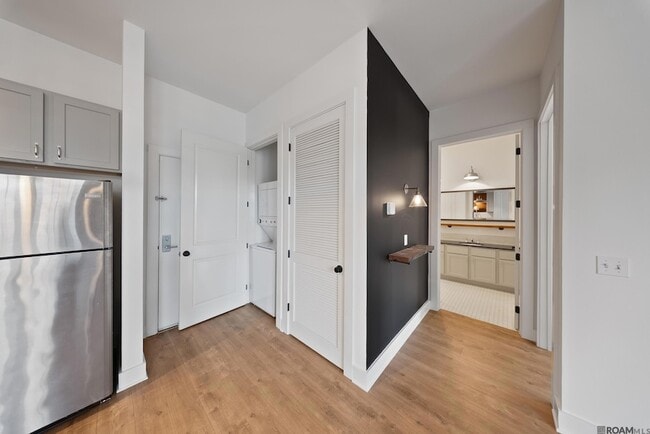 Photo - 255 E Boyd Dr Unit 211