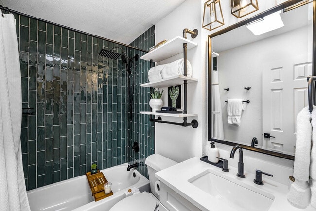 Photo - 3806 Southridge Dr Unit ID1292401P