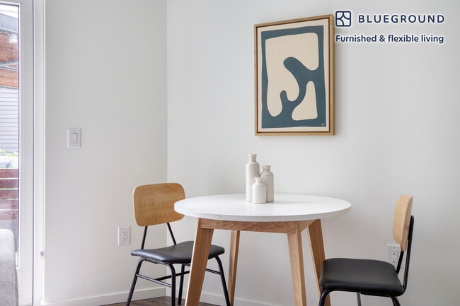 Photo - 125 Boren Ave S Unit FL2-ID638