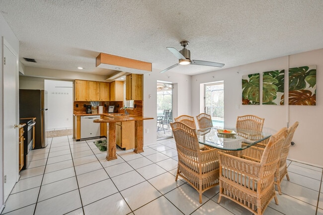 Photo - 4261 Pearl Harbor Dr Unit SI ID1546170P