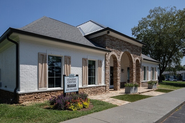 Building Photo - The Madison Franklin