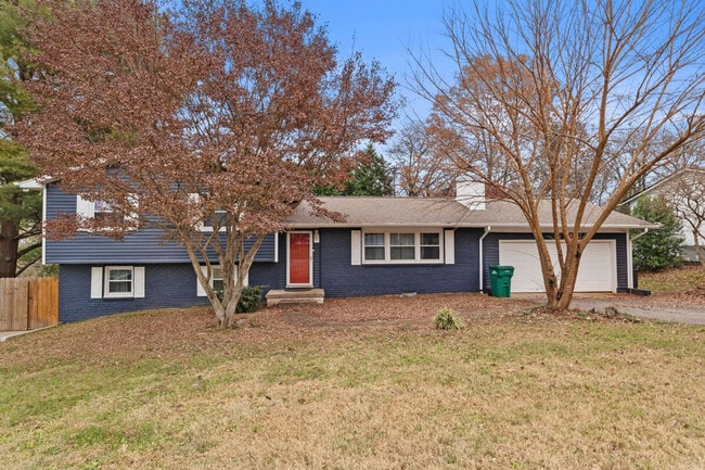 Photo - 218 Brandon Rd Unit SI ID1312617P