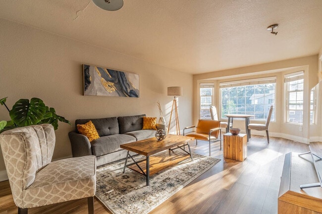 Photo - 11501 Stone Ave N Unit ID1364261P