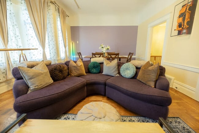 Photo - 1107 Broadway Unit ID1309749P