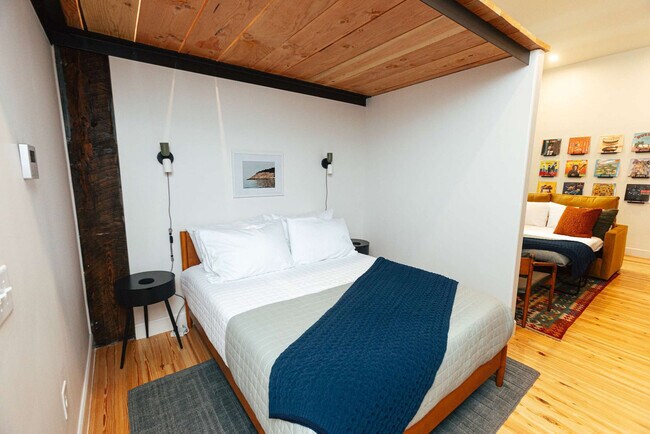 Photo - 1911 3rd Ave N Unit SI ID1352418P