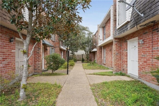 Photo - 148 Orchard Rd