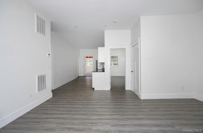 Photo - 2676 W Main St