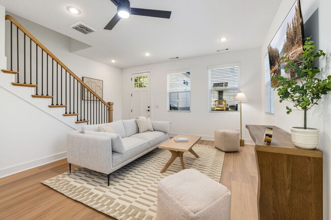 Photo - 1324 Van Buren Ave Unit ID1338732P