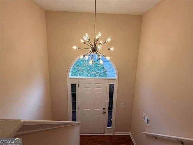 Photo - 175 River N Ct