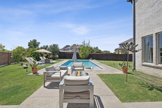 Photo - 5008 Statesman Ln