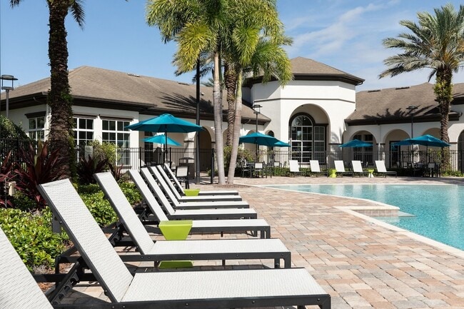 Building Photo - Lake Nona - Watermark