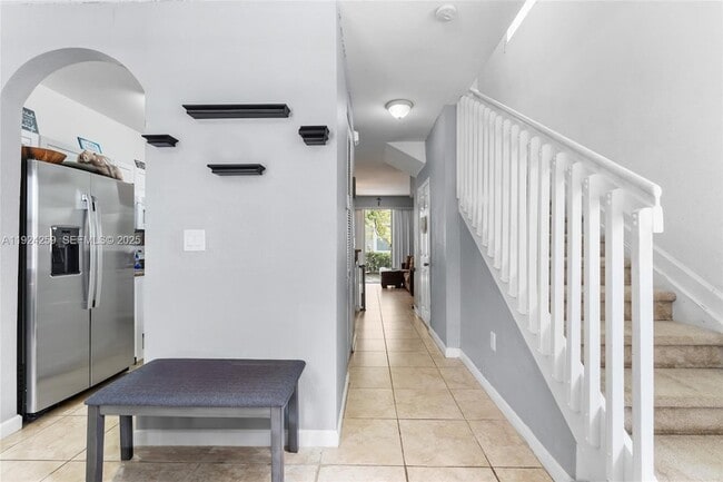 Photo - 230 SE 29th Ave