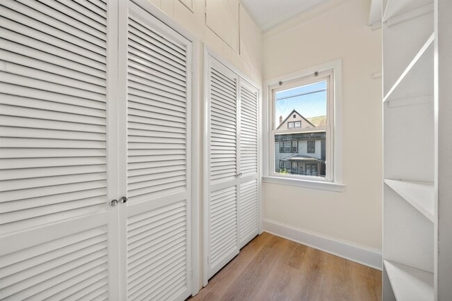 Photo - 8 Cooper Pl