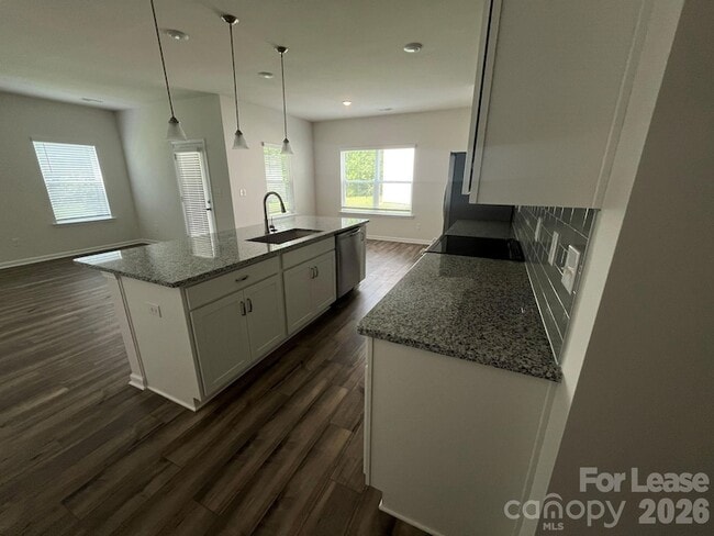 Photo - 1120 Langston Ln