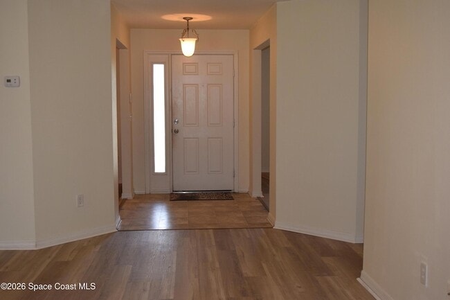 Photo - 241 Paquita Cir