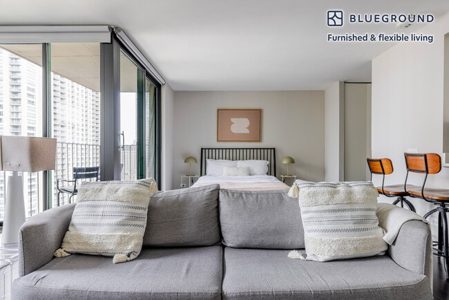 Photo - 77 W Huron St Unit SI FL21-ID1259