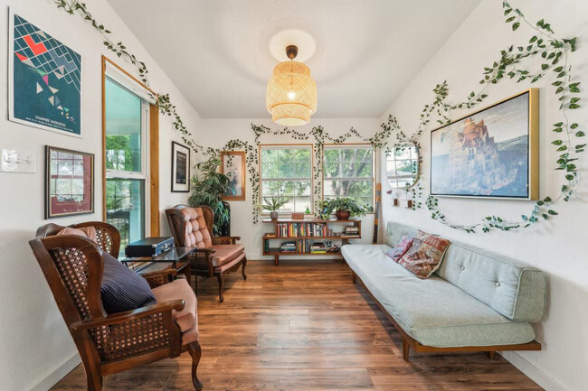 Building Photo - 4901 Howden Cir Unit SI ID1492675P