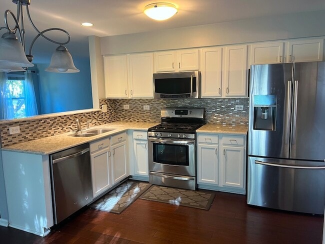 Photo - 2112 Skylane Dr