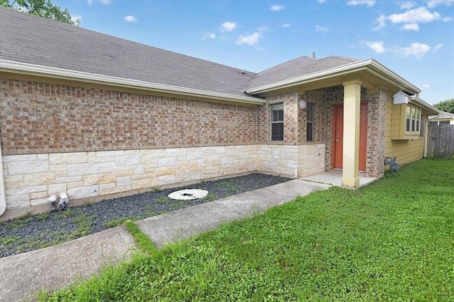 Photo - 15111 Parrish Ln